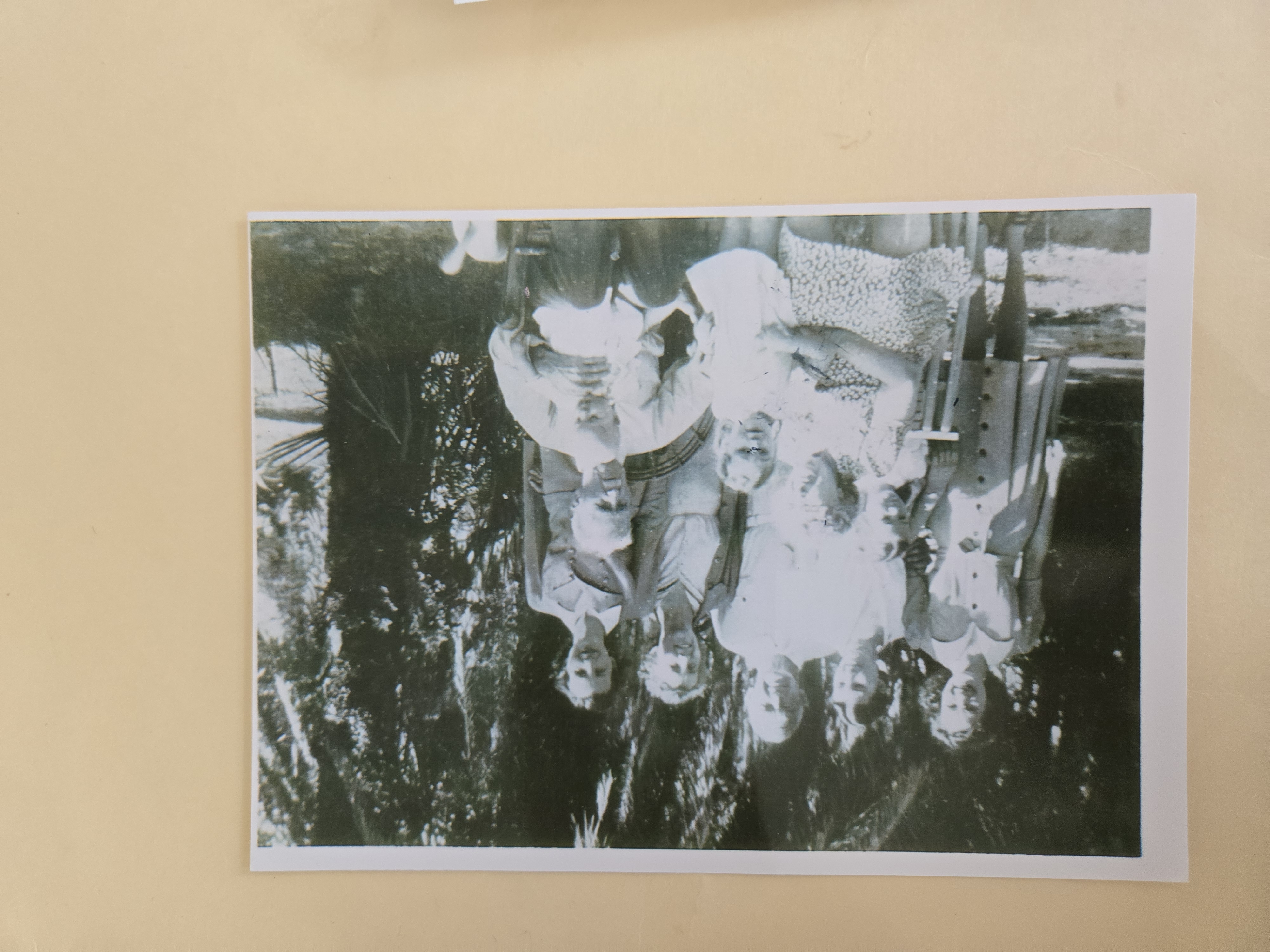 From L to R: Top: Katherine, Lois, Stanford, Pearl, Gladys.  Front: Maxine, Nana (Pearl's Mother, Sandra, Unknown Child, Lyman